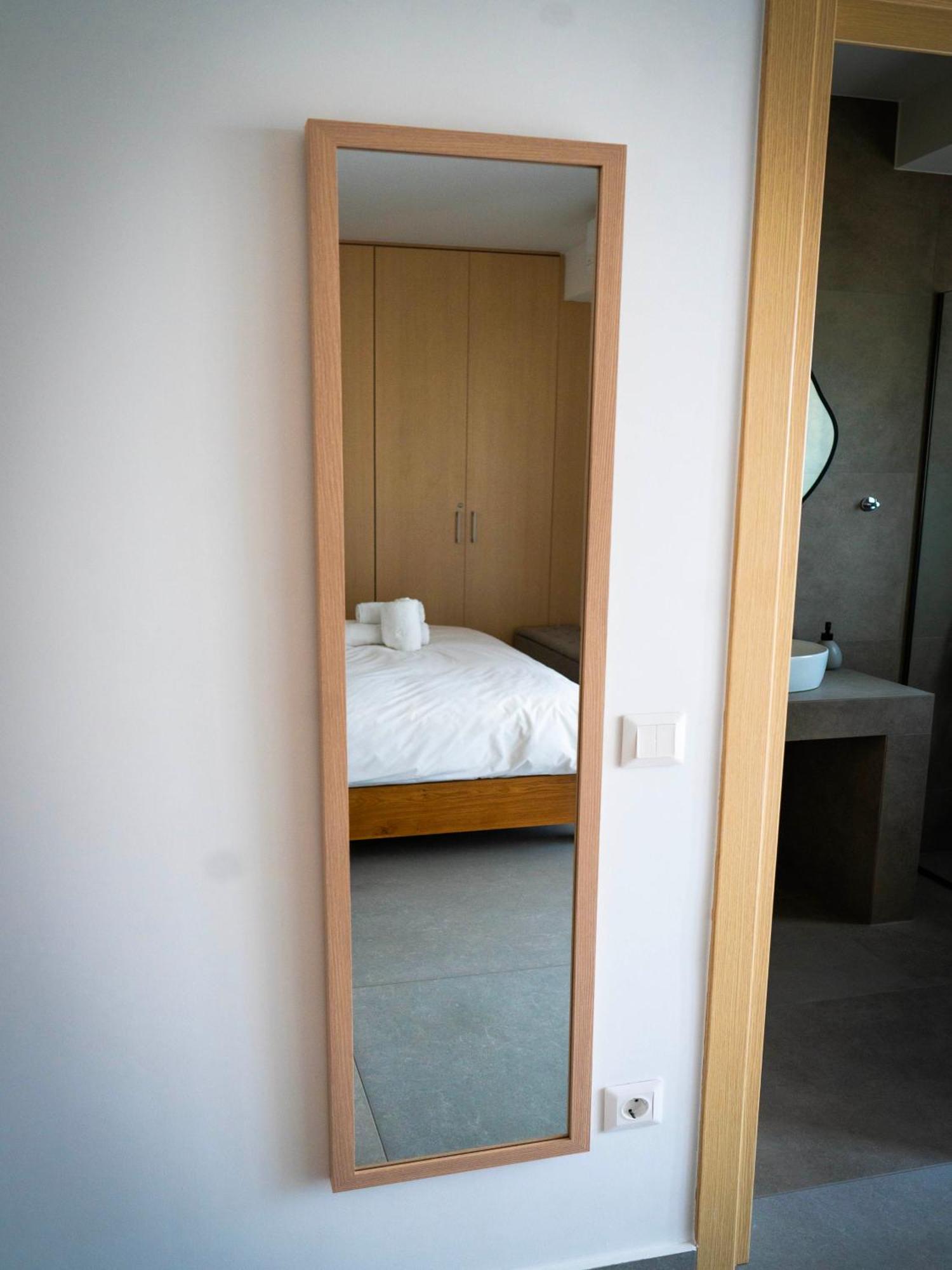 White Luxury Apartment Tríkala Eksteriør billede